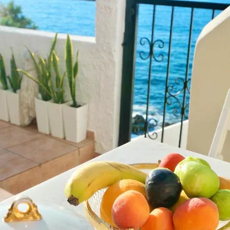 Elpida Seafront Paradise