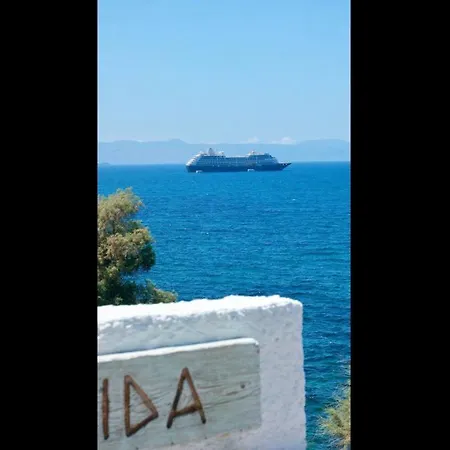 Elpida Seafront Paradise 度假居 *