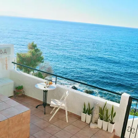 Elpida Seafront Paradise 度假居 *