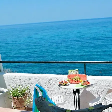 度假居 Elpida Seafront Paradise *