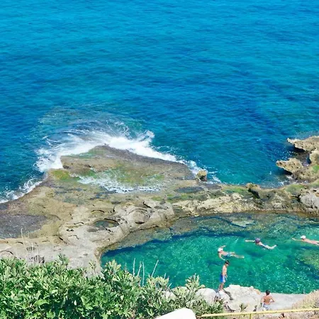 Elpida Seafront Paradise * 干尼亞